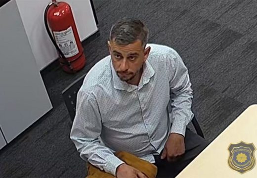 Policija uputila apel građanima: Da li prepoznajete ovog muškarca (Foto)