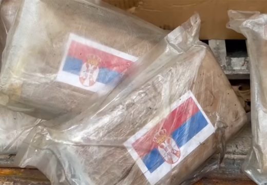 Svijet: U Italiji zaplijenjeno oko 800 kilograma kokaina, na paketima zastava Srbije (Video)