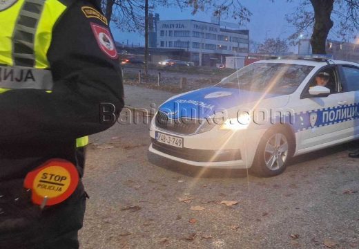 Policija: Suvozač u autu povrijeđen kod Kneževa, vozač teretnjaka uhapšen zbog alkohola