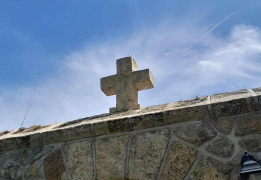 Sutra je Petrovdan: Veliki praznik posvećen Svetim Petru i Pavlu, evo koji običaji se poštuju