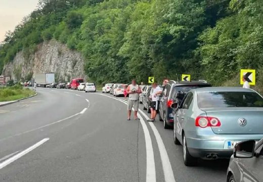 Teška nezgoda kod Zlatibora: Saobraćaj obustavljen, formirale se kolone