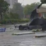 Nevrijeme pogodilo i Skoplje: Nevjerovatni snimci orkanskog vjetra koji ruši sve pred sobom (Video)