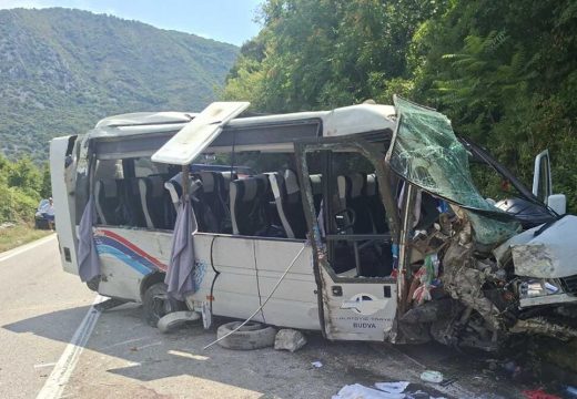 Nesreća u Crnoj Gori: Dječak (10) izašao iz kome; Avionom će biti prebačen u Srbiju
