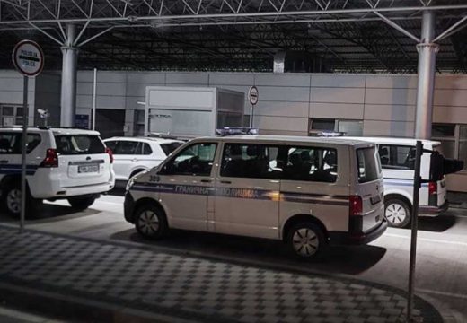 Skandal u Graničnoj policiji BiH: Hrvatska potvrdila šverc namještaja sa službenim kombijem