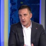 Politika: Elek smijenjen sa svih funkcija