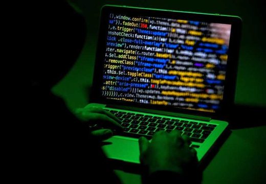 Policija upozorava: Zbog lažnih SMS poruka građani ostali bez novca
