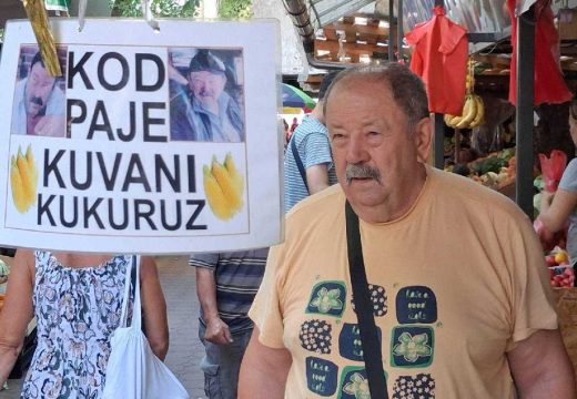 Zelena pijaca u Bijeljini: Svratite na Pajin kuvani kukruz (Foto)