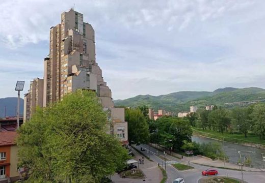 Tragedija u Zenici: Preminula djevojčica (6), naređena obdukcija