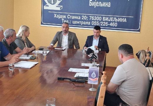 Konferencija za štampu u bijeljinskom “Vodovodu“: Neophodna zamjena cjevovoda od Ljeskovca do Janje