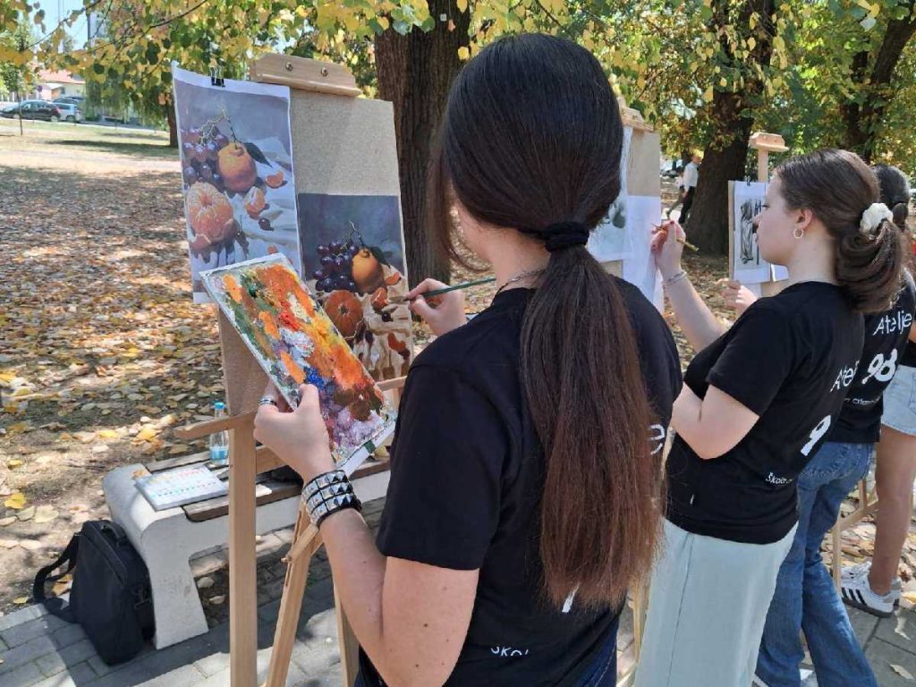 Četvrta pantelinska umjetnička radionica: Promocija kulture slikanja i crtanja (Foto)