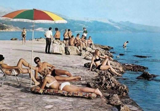 Ljetovanje u Jugoslaviji: Kako je nekada izgledao odlazak na more (Foto/Video)