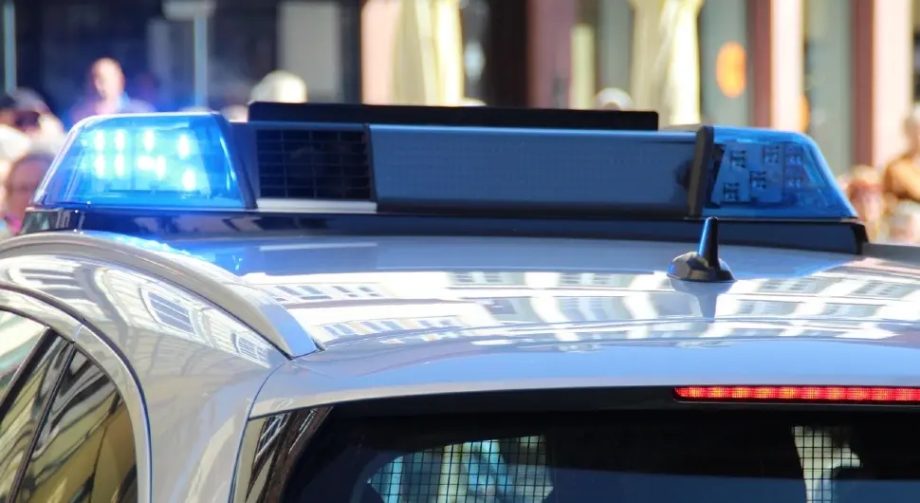 policija