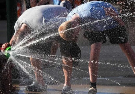 Toplotni udar, sunčanica i iscrpljenost: Ove simptome ne smijete da ignorišete
