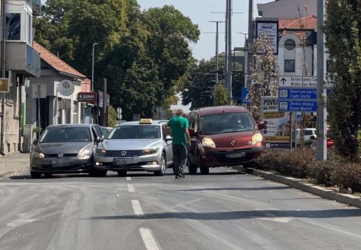 Hronika: Udes u Bijeljini, usporen saobraćaj kroz centar grada