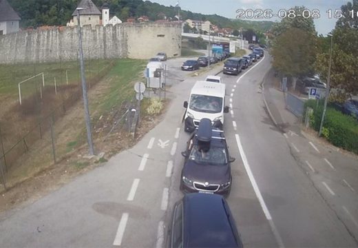 BiH: Duge kolone na pojedim graničnim prelazima