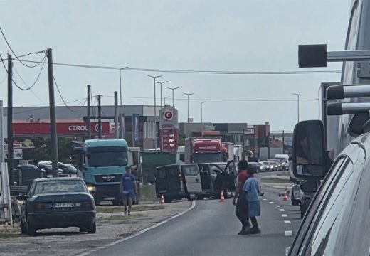 Drama kod Srebrenika: Vojnici OS BiH izvlačili teško povrijeđenog iz vozila
