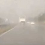 Region: Snažno nevrijeme hara Srbijom, ima povrijeđenih (Video)