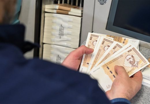 Prosječna plata u FBiH 1.714 KM: Gdje su najveće zarade?