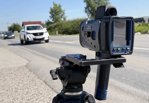 Srbija: Nova tehnologija stiže saobraćajnoj policiji- Kazne i prekršaji odmah na ekranu