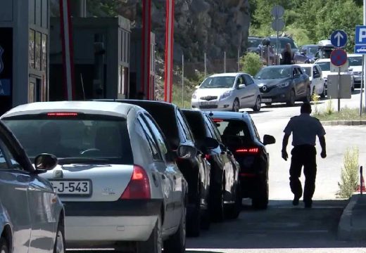 Pokušao izbjeći detaljnu kontrolu s 50 KM cariniku, Sud BiH ga osudio