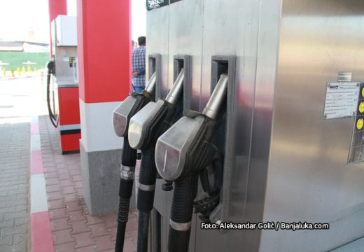 BiH: Cijene goriva u blagom padu, ali veće pojeftinjenje ni na vidiku