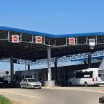 Incident na granici: Policajac i policajka sukobili se pred putnicima