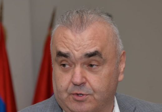 Stevanović: Premijer i Vlada sve pokazuju na terenu, nema guranja problema pod tepih