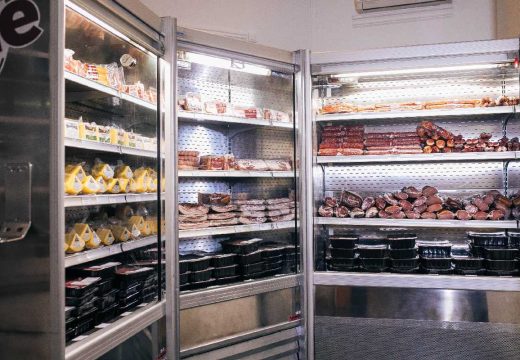 Spoljnotrgovinska komora BiH: U BiH za pola godine uvezeno meso vrijedno 300 miliona KM