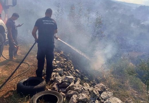Zbog požara: Proglašena vanredna situacija u Trebinju