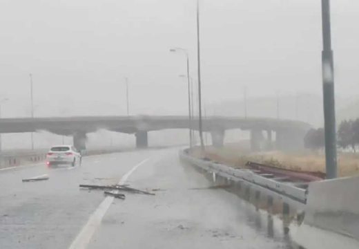 Veliko nevrijeme: Led zaustavio saobraćaj na ulazu na auto-put “9. januar”