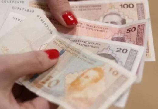 Plate u Srpskoj: 184.630 radnika ne dobacuje ni do prosjeka