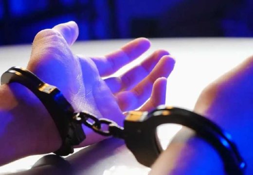 Uhapšene četiri osobe: Sumnja se da su izazivale požare kod Zadra
