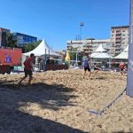 Igra se odbojka na pijesku: Otvoren šesti međunarodni Sunrise Beach Volley turnir (Foto)