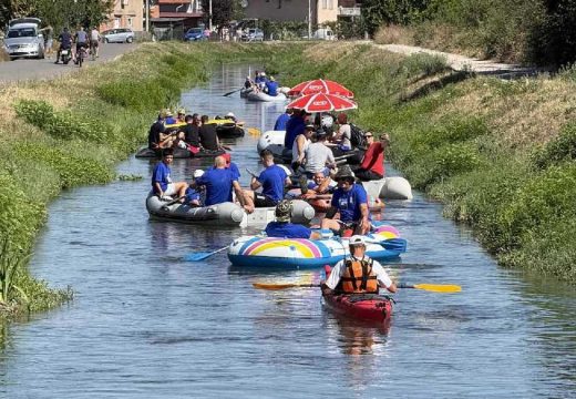 Gumenim čamcima na vesla niz Dašnicu: Organizovana prva “Semberska šajka“ (Foto)