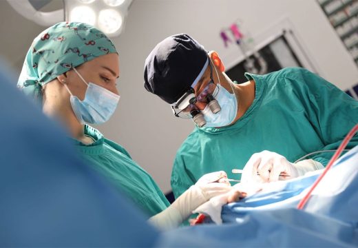Po prvi put u UKC RS: Operacijama liječe migrenu