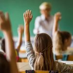 Đaci ponovo u klupama! Nastavljena nastava u školama širom Srpske