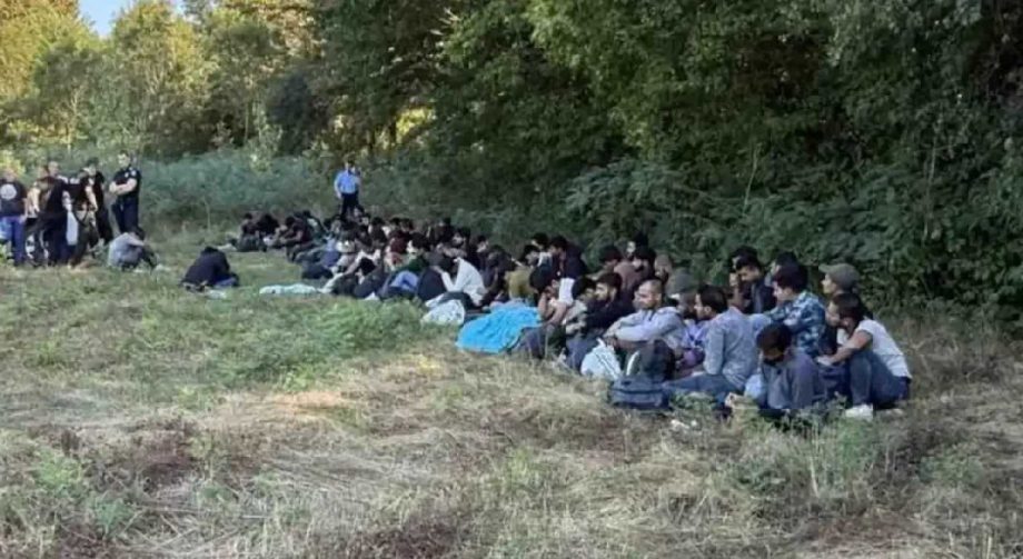  stotinu migranata