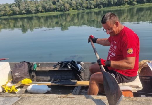 Humanitarni podvig: Od Beograda do Gradiške vesla za kombi za djecu sa smetnjama u razvoju