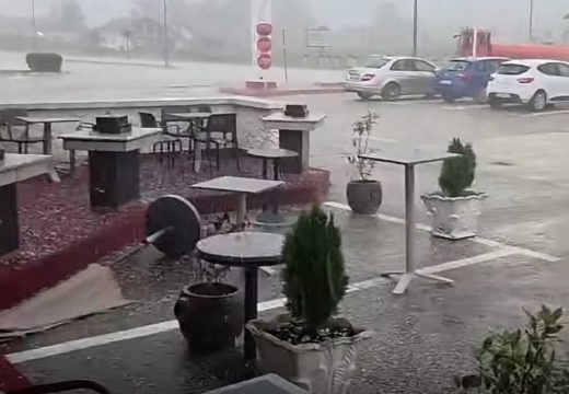Nakon Slovenije i Hrvatske, nevrijeme i u Srpskoj: Ispaljene 82 protivgradne rakete (Video)