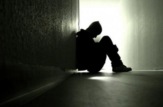 Двије особе пријављене за помагање при самоубиству