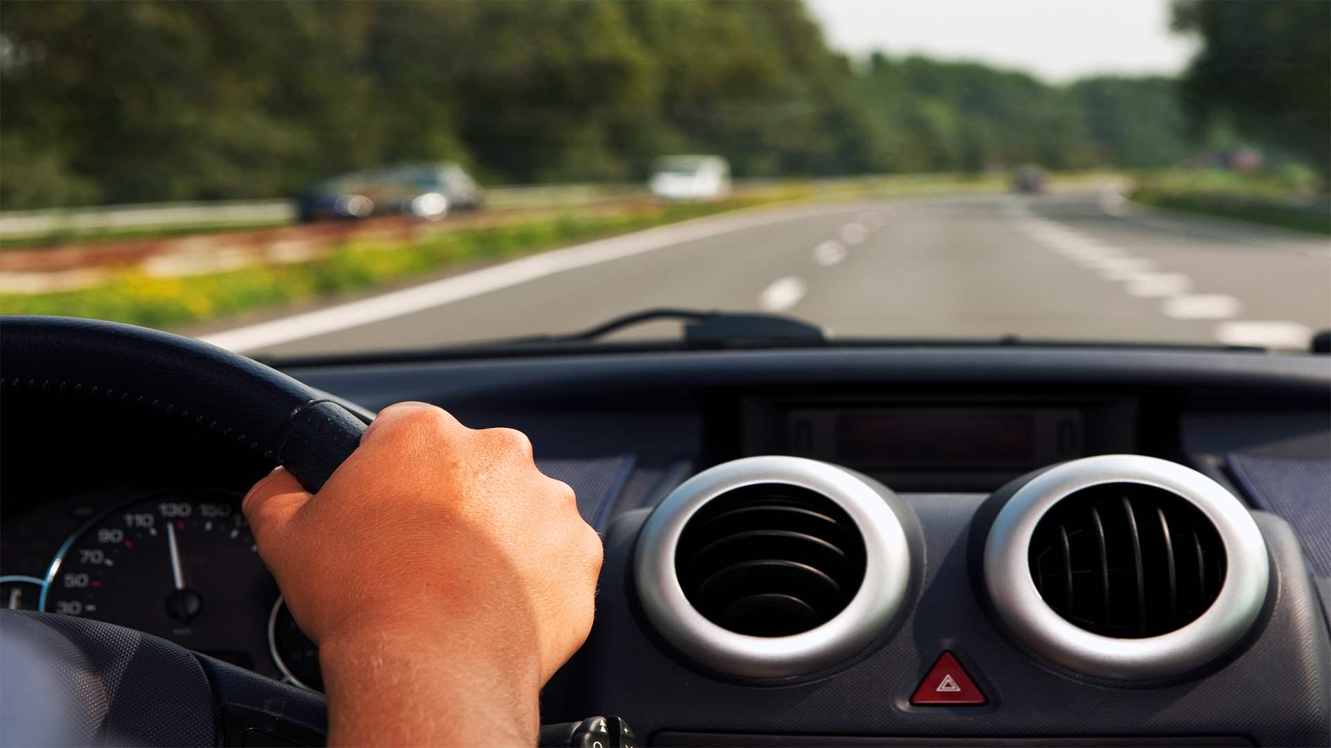 УП: Возачи да буду на опрезу због временских неприлика