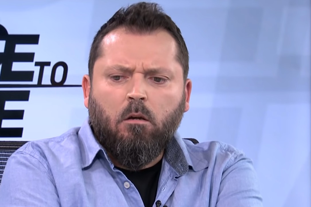 Скандалозна порука Бурсаћа: 75 одсто грађана подржава независност Црне Горе – то је „смак српског свијета“!