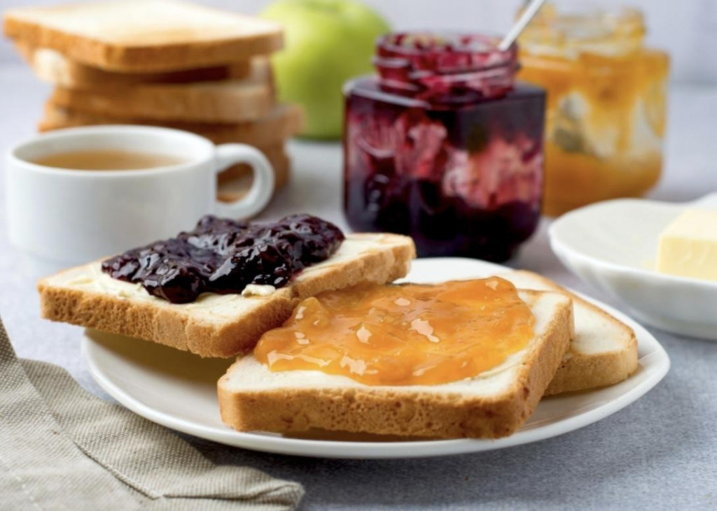 Ове уобичајене навике код доручка могу да доведу до гојења