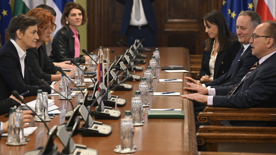 Ана Брнабић са Жолтом Неметом о регионалној стабилности и заједничким пројектима