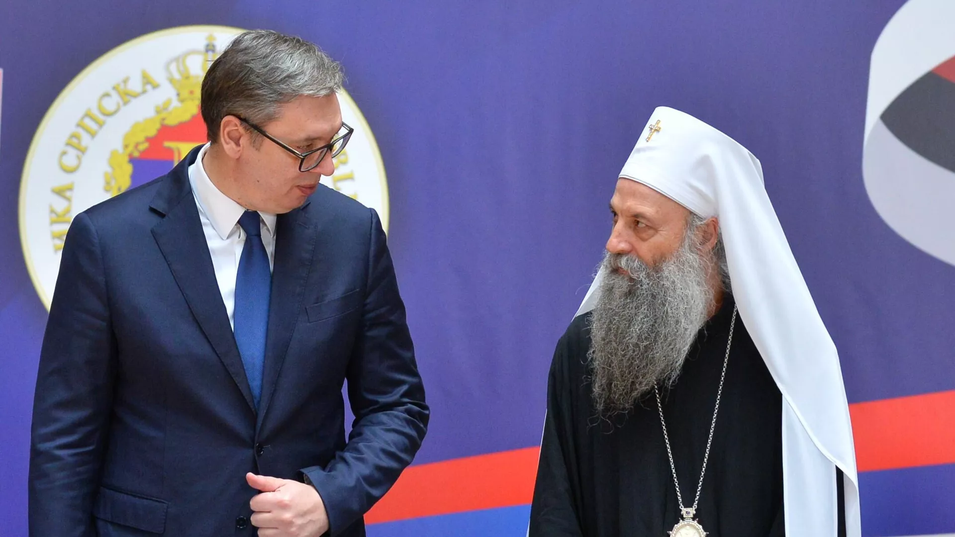 Вучић честитао Васкрс Патријарху: Васкрс нас инспирише да останемо истрајни