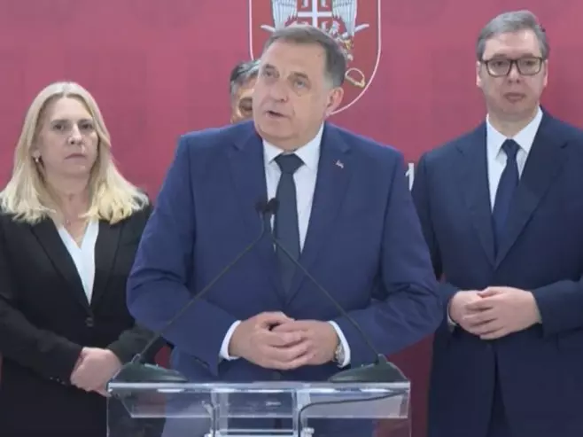 Додик: Војни савез Хрватске, Албаније и Косова* усмјерен против Срба, али Војска Србије је наша гаранција за мир!