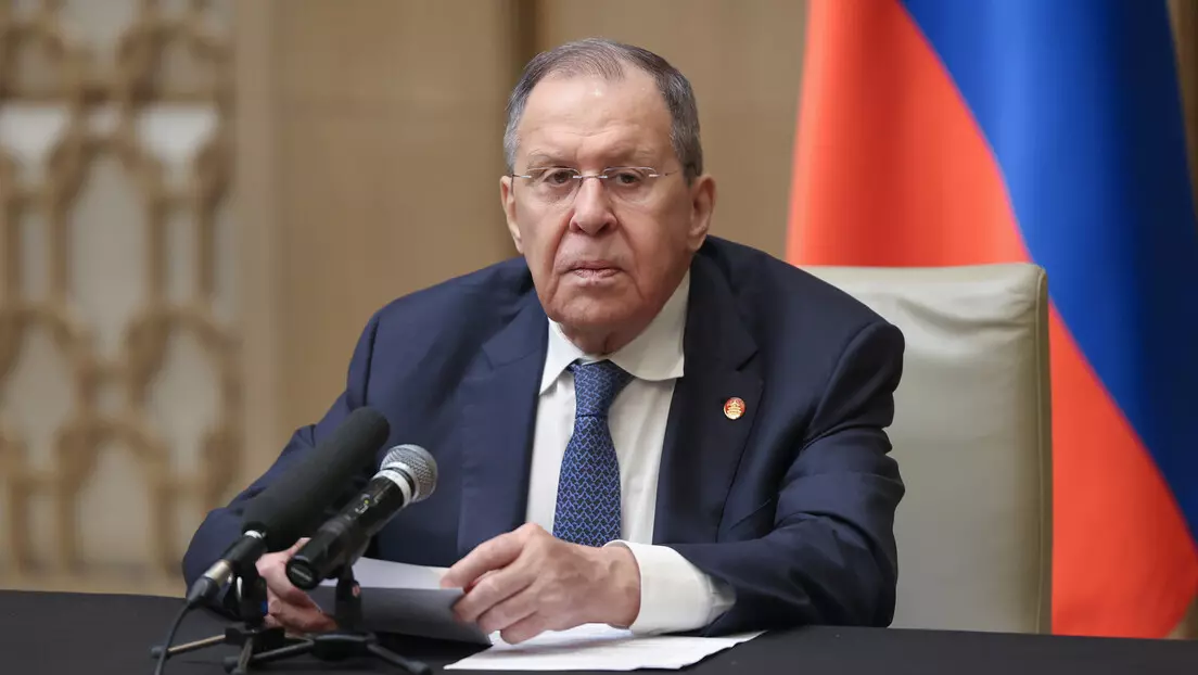 Лавров: Нацизам поново оживљава, Русија неће дозволити да се историја фалсификује