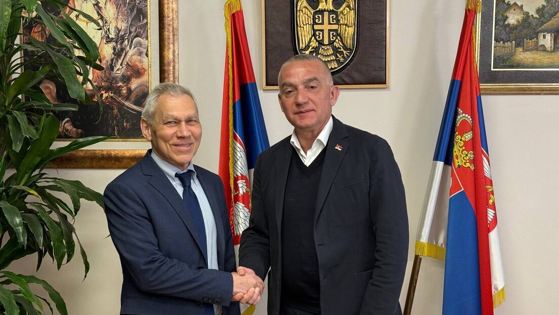 Боцан-Харченко са министром Вујићем: Тема састанка ситуација у вези са генералом Младићем