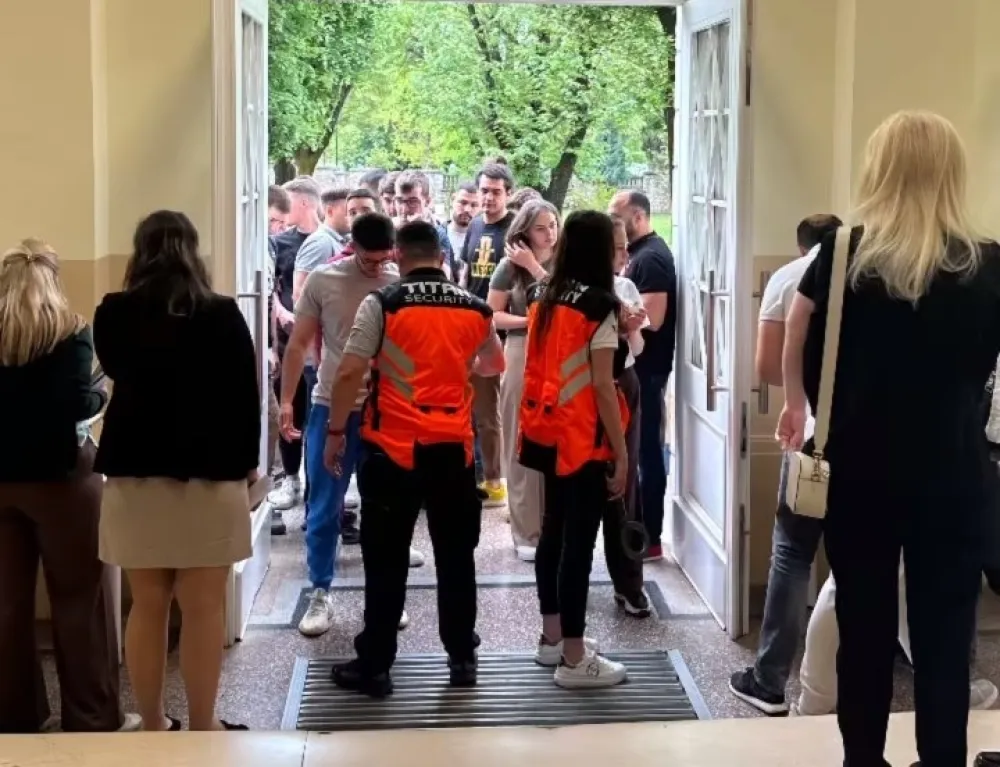 Матурски испит без инцидената, били присутни и инспектори