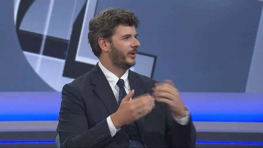 Свети Стефан ће највјероватније бити отворен у мају, власт тврди напредак, опозиција говори о фијаску